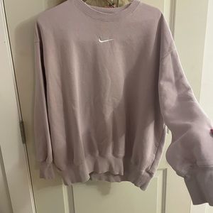 Nike small light purple crewneck